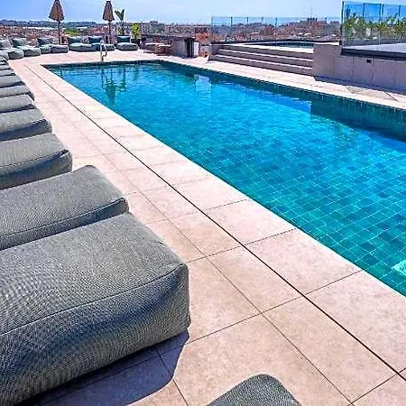 Hotell Merce 3*