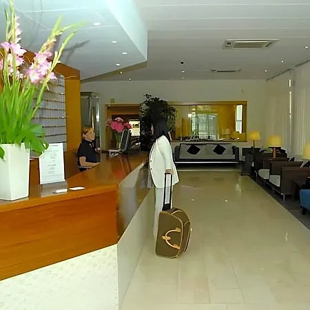 Hotell Merce 3*